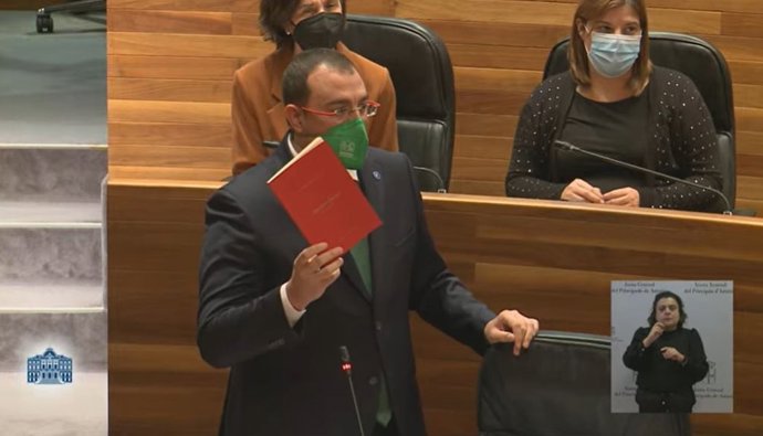 El presidente del Principado de Asturias, Adrián Barbón