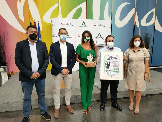 Presentación del VIII Torneo de golf Villa de Moclinejo que se celebra el 9 de octubre en el campo de golf Baviera Golf