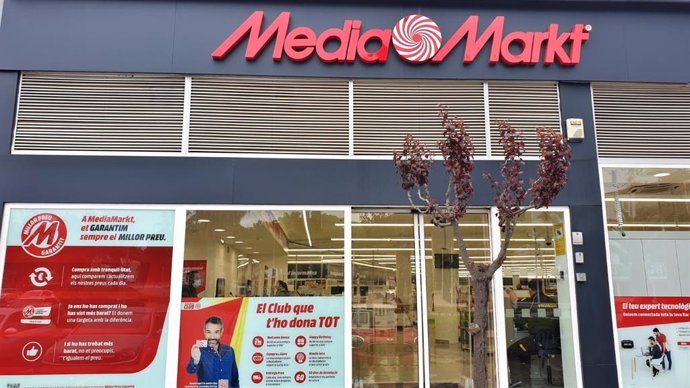 Archivo - Tienda MediaMarkt en Platja d'Aro (Girona)