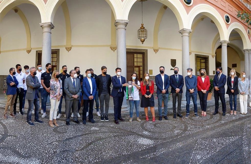 Recepción al Granada CF