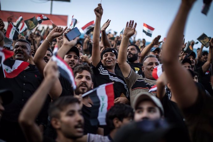 05 October 2021, Iraq, Baghdad: Supporters of the Iraqi Fatah coalition, which is connected to the pro-Iranian militias, attend a party rally ahead of the upcoming Iraqi parliamentary elections, which are scheduled to be held on October 10th. Photo: Oli