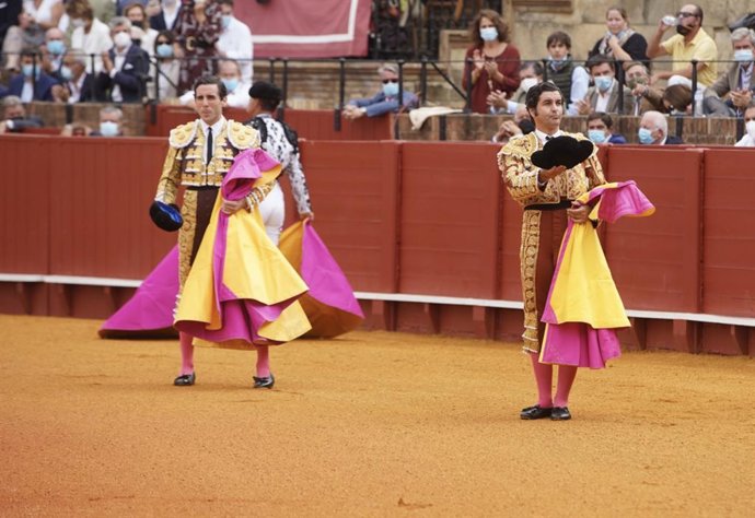 Morante de La Pueble y Juan Ortega