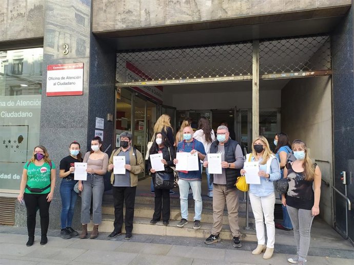 Plataforma por la Escuela Pública presenta un escrito para pedir información sobre la destinación de 1.800 millones de fondos europeos a educación