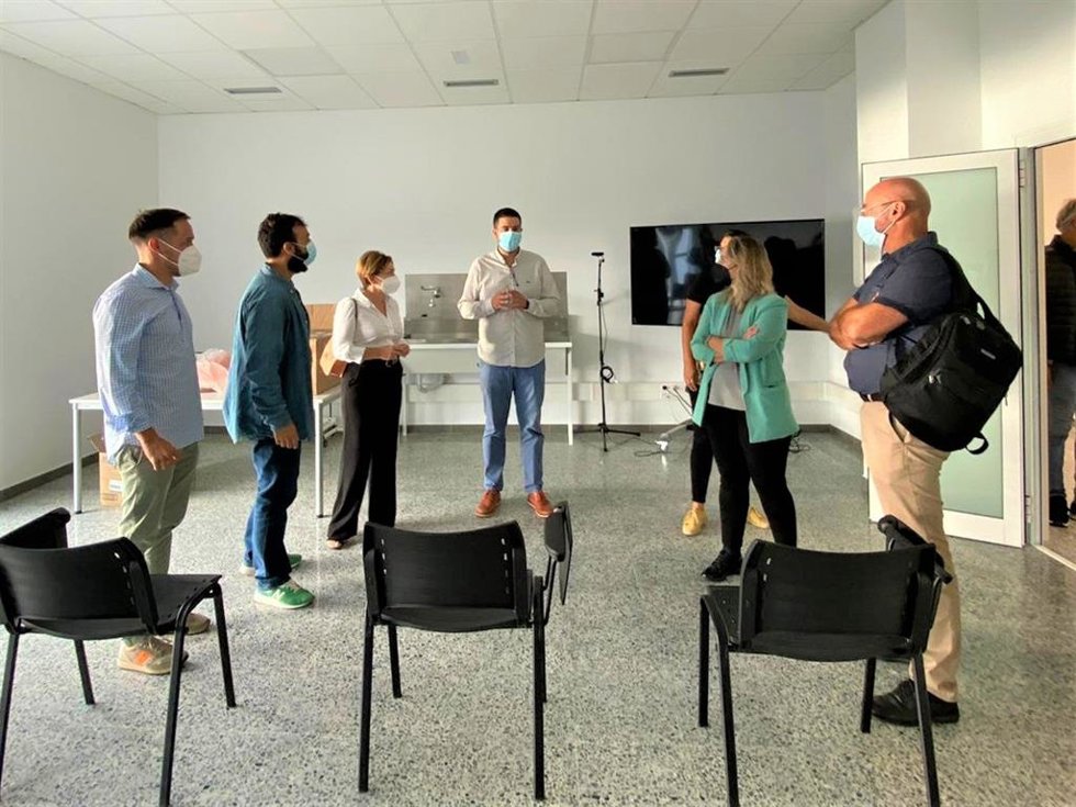 Visita a las nuevas instalaciones de la Escuela de Enfermería
