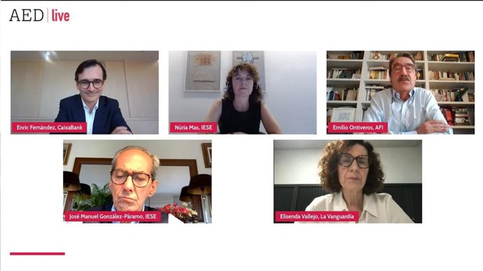 Debate online de la AED sobre Retos y perspectivas económicas ante el 2022