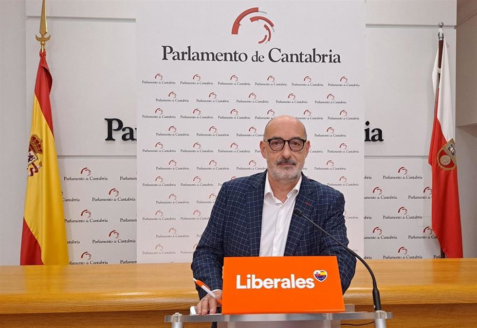 Félix Alvarez