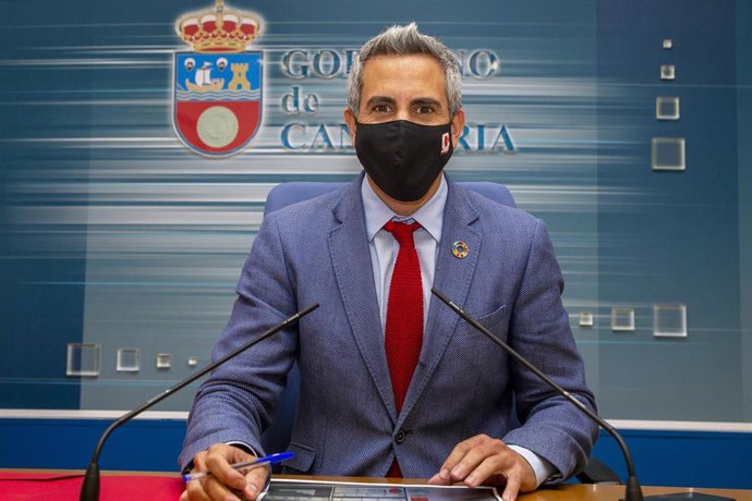 El vicepresidente y consejero de Universidades, Igualdad, Cultura y Deporte, Pablo Zuloaga