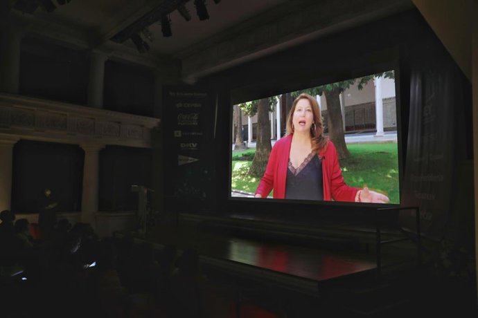 Intervención por videoconferencia  de la consejera de Agricultura, Ganadería, Pesca y Desarrollo Sostenible, Carmen Crespo, .en  segundas jornadas del foro económico 'Andalucía hacia el futuro' organizado por Europa Press, a 7 de octubre del 2021 en Sev