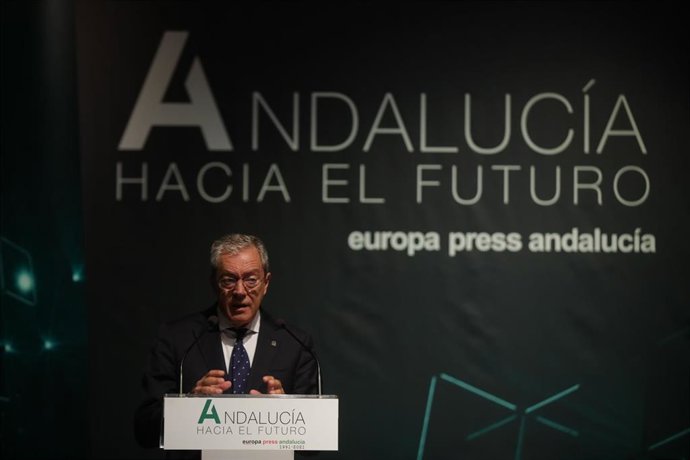 Intervención del consejero de Transformación Económica, Industria, Conocimiento y Universidades, Rogelio Velasco, durante la segundas jornadas del foro económico 'Andalucía hacia el futuro' organizado por Europa Press, a 7 de octubre del 2021 en Sevilla