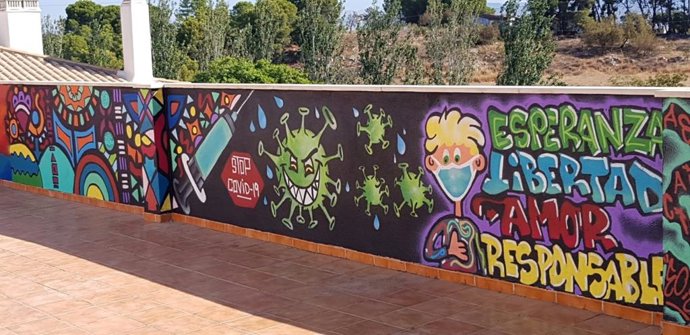 El Centro De Salud De Alhaurín De La Torre Convierte Su Muro Exterior En Una Obra De Arte Para Promocionar La Salud