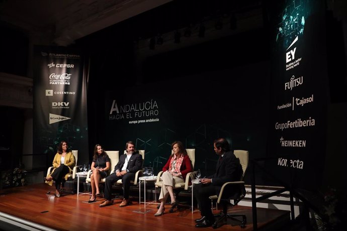 Carmen Gómez-Acebo; María Encina Benavente; Antonio Vila, Esther Alonso y Francisco Morón.