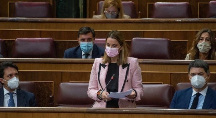 La presidenta del PP balear, Marga Prohens, en el Congreso de los Diputados