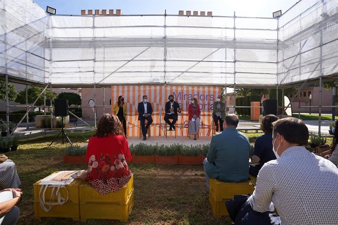 Presentación de Miradors de l'Horta
