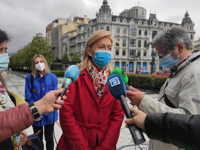 Archivo - La portavoz de Vox en el Ayuntamiento de Oviedo, Cristina Coto.