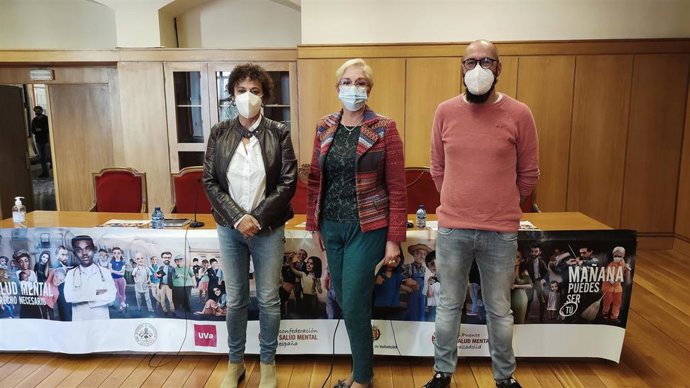 Rueda de prensa en la Facultad de Medicina sobre retos de la salud mental infanto-juvenil.
