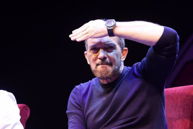 Antonio Banderas durante la presentación del musical 'A Chorus Line' en el Teatro Calderón