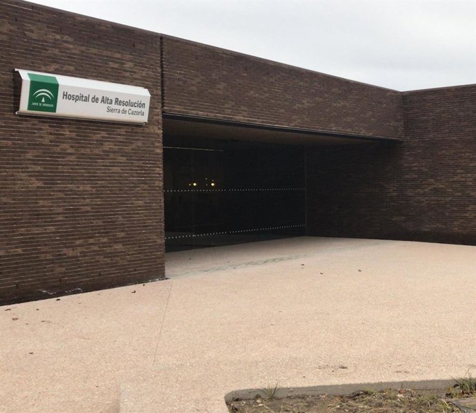 Archivo - Acceso al Hospital de Cazorla.