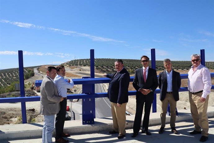 Visita a las obras de la A-32 en el tramo comprendido entre Torreperogil y Villacarrillo