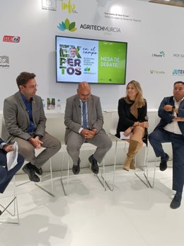 La directora de Fundación Ingenio, Natalia Corbalán, durante su participación en la jornada 'Investigación y tecnología, claves para las soluciones ambientales en la agricultura. Caso del Mar Menor' con motivo de la Feria Fruit Attraction