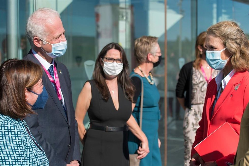 La infanta Elena a su llegada a Logroño