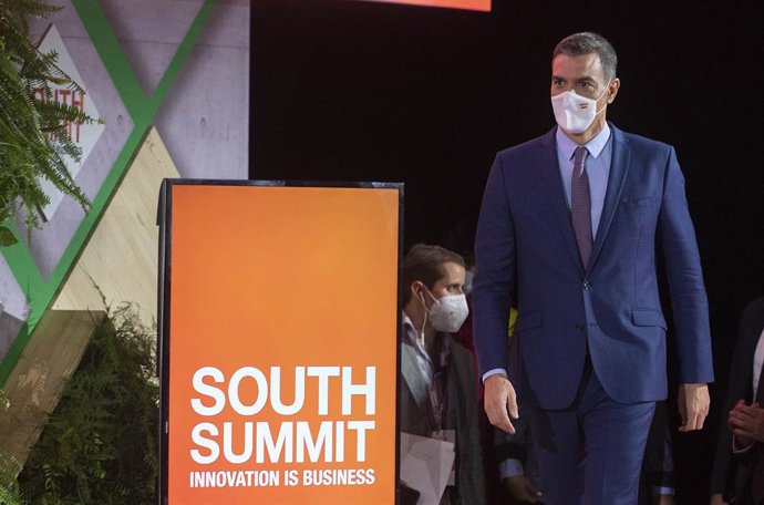 El presidente del Gobierno, Pedro Sánchez, durante la clausura del South Summit 2021, a 7 de octubre de 2021, en Madrid, (España). 