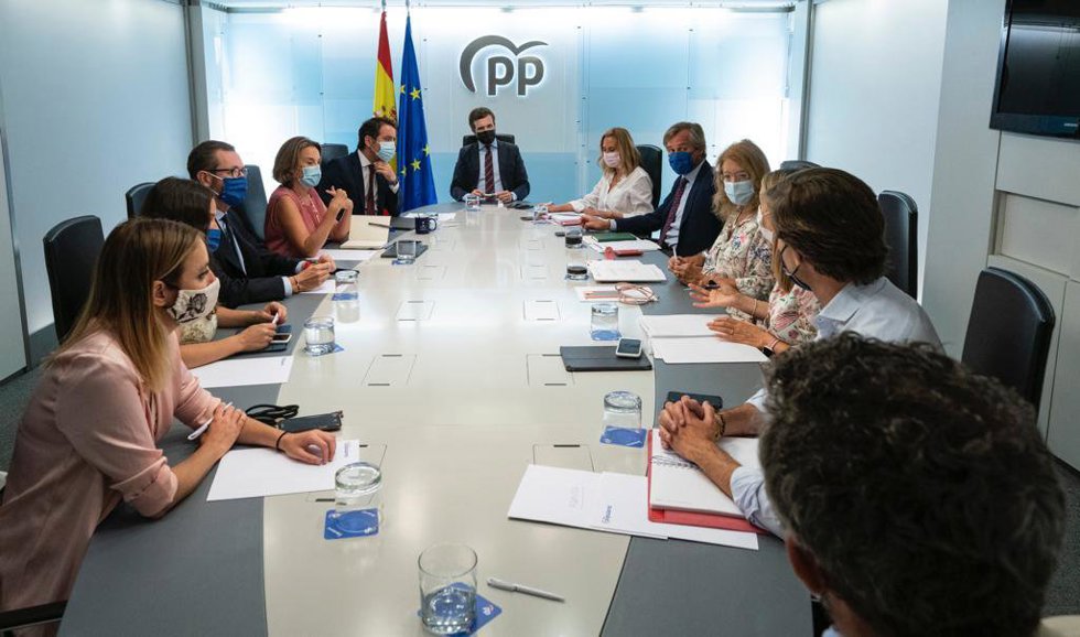Archivo - El líder del PP, Pablo Casado, preside la reunión del Comité de Dirección del PP, a 30 de agosto de 2021, en Madrid, (España).