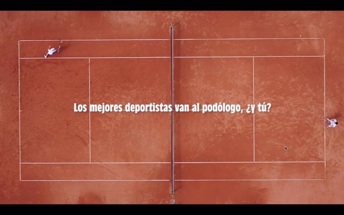 Deportistas de élite animan a ir al podólogo una vez al año.