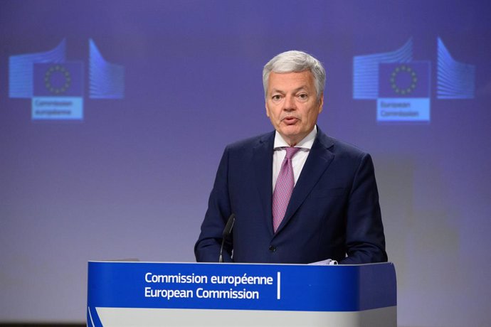 Archivo - HANDOUT - 21 May 2021, Belgium, Brussels: European Commissioner for Justice Didier Reynders gives a press conference on the EU digital Covid-19 Certificate at the European Commission in Brussels. Photo: Christophe Licoppe/European Commission/d