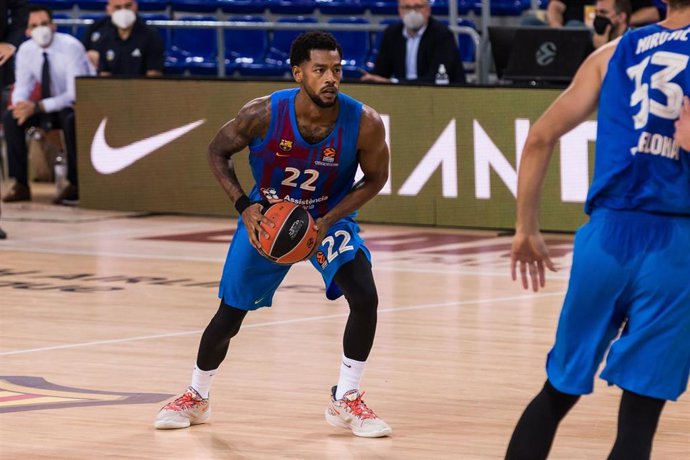 Cory Higgins durante un partido con el Bara