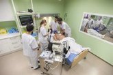 Foto: Los enfermeros piden formación especializada en cuidados paliativos para que la atención sea de calidad