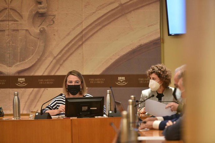 La consejera de Agricultura, Eva Hita, en el Parlamento de La Rioja