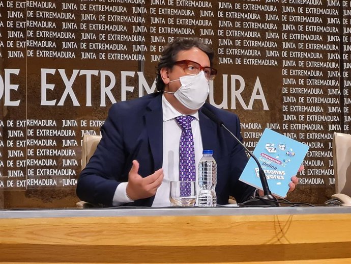 Vergeles, con el manual de intervención social online para personas mayores