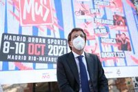 Almeida pide "responsabilidad y madurez" a quienes acuden a botellones y les insta a no dejar "suciedad lamentable"