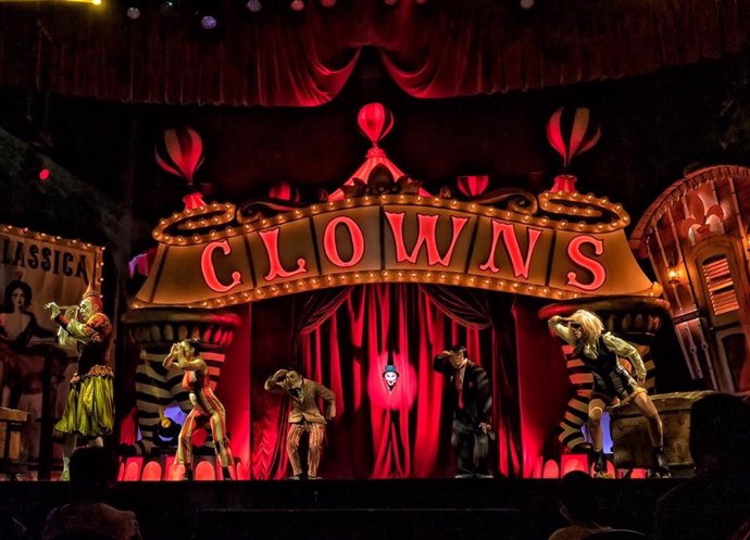 Clowns', en el Palacio de Festivales
