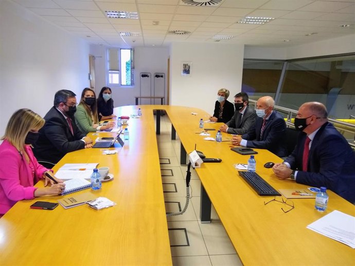 Reunión de Josu Erkoreka y el vicepresidente navarro Javier Remírez