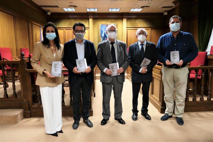 Presentación de 'El niño del orfanato', de Omar Sidahi.