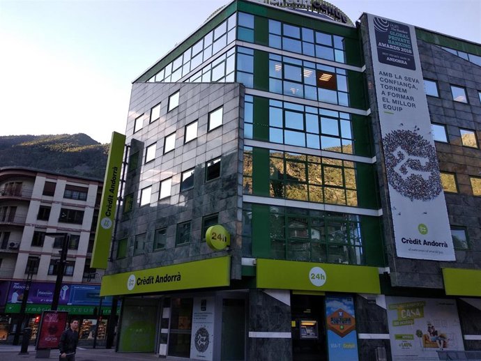 Archivo - La sede del Grupo Crdit Andorr en Andorra la Vella