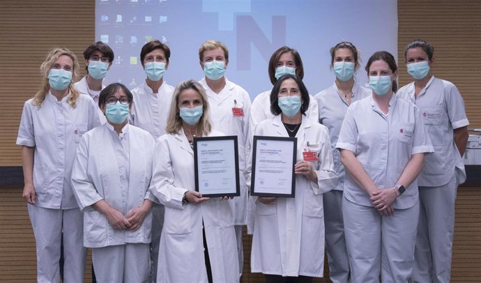 Equipo de profesionales de diabetes pediátrico y de adulto