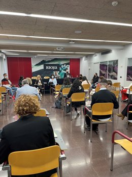 Las bodegas de Rioja se especializan para recibir viajes de negocios