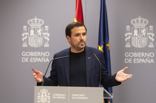 El ministro de Consumo, Alberto Garzón, presenta los resultados del estudio sobre publicidad y sexismo elaborado por la Asociación de Usuarios de la Comunicación (AUC) en el Ministerio de Consumo, a 8 de octubre de 2021, en Madrid, (España). 