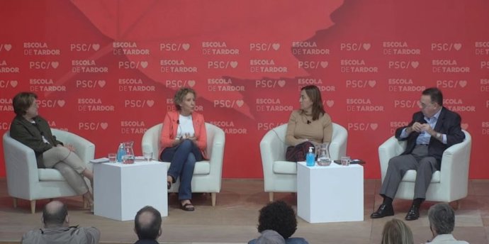 Archivo - Arxivo - La directora general de la Cmera d'Espanya, Inmaculada Riera; la delegada del Govern a Balears, Aina Calvo; la diputada del PSC en el Parlament, Sílvia Paneque i el president d'Enagás, Antoni Llardén