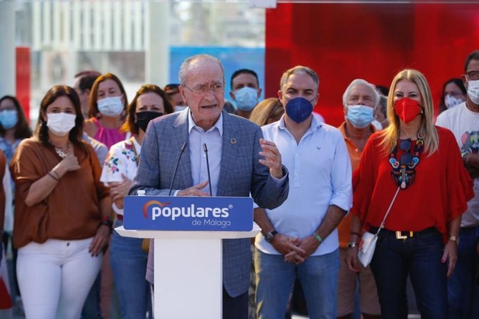 Francisco de la Torre, alcalde de Málaga, en el acto por el Día de la Hispanidad