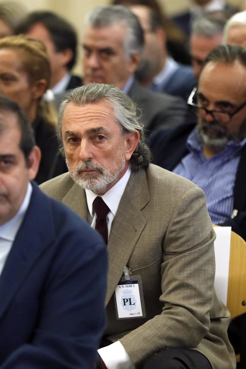 Archivo - Francisco Correa y Luis Bárcenas en el juicio por Gürtel