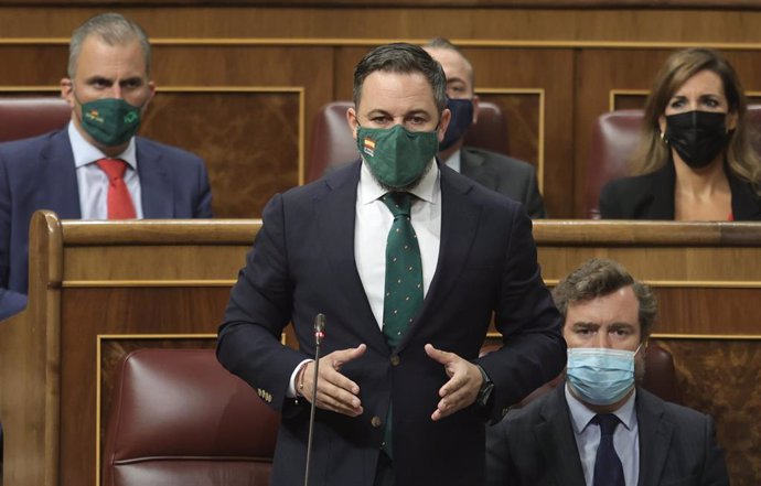 El líder de Vox, Santiago Abascal, interviene en una sesión de control al Gobierno en el Congreso de los Diputados, a 15 de septiembre de 2021, en Madrid, (España). En esta sesión, la primera del nuevo curso político, el Gobierno deberá responder a la p