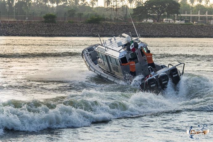 Una lancha rápida patrullera de la Marina de México