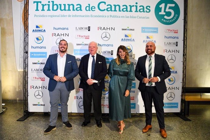 Wolfgang Kiessling y la Compañía Loro Parque reciben el premio Tribuna a la Trayectoria Empresarial