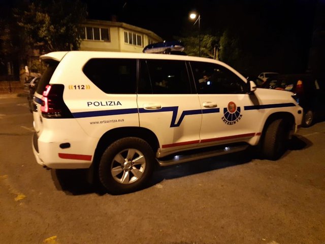 Archivo - Patrulla de la Ertzaintza