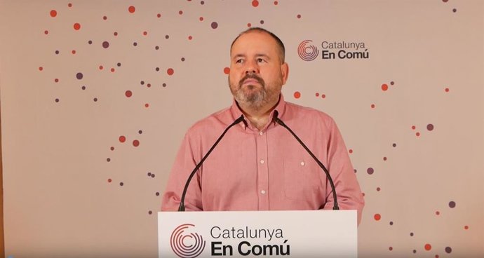 Archivo - El portavoz de los comuns y diputado en el Congreso, Joan Mena, en rueda de prensa telemática