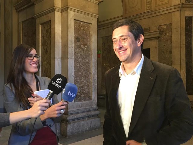 Archivo - El diputado del PP en el Parlament Antonio Gallego