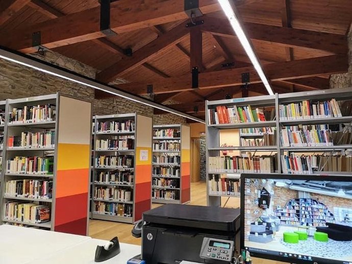 La Diputación Provincial de Huesca apoya el mantenimiento de personal en las bibliotecas de la red provincial.
